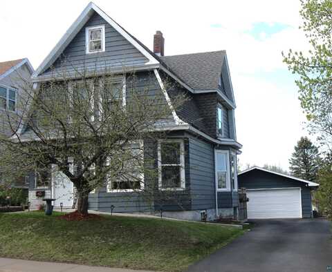 627 4th St, Proctor, MN 55810