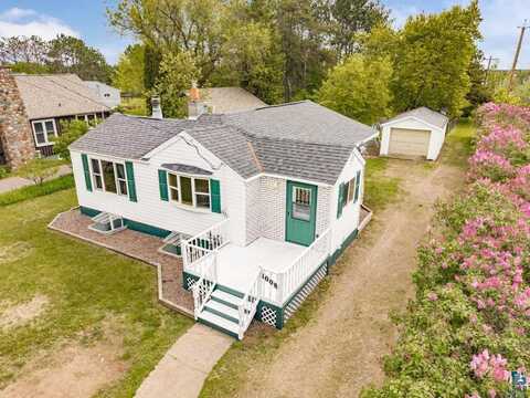 1008 Spring Lake Rd, Cloquet, MN 55720