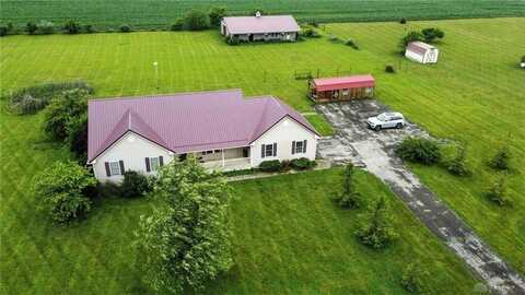 612 Darbyshire Road, Sabina, OH 45169