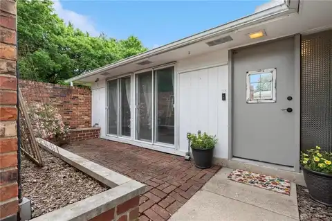 5854 Troy Villa Boulevard, Dayton, OH 45424