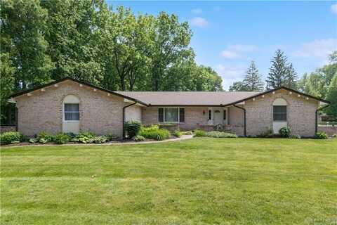 560 Roselake Drive, Centerville, OH 45458