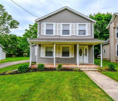 102 W Xenia Avenue, Cedarville Vlg, OH 45314