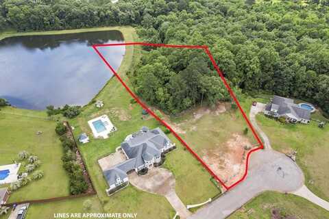 461 County Rd 561, Enterprise, AL 36330