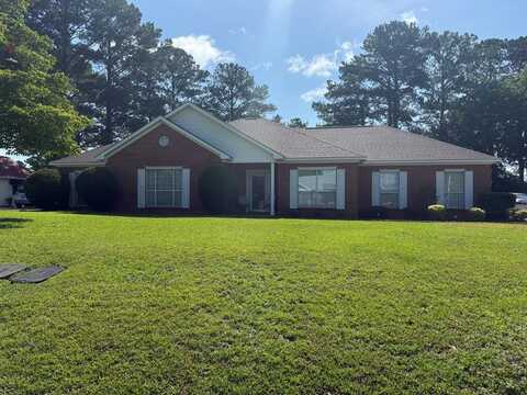 104 Wellston Ct., Dothan, AL 36305