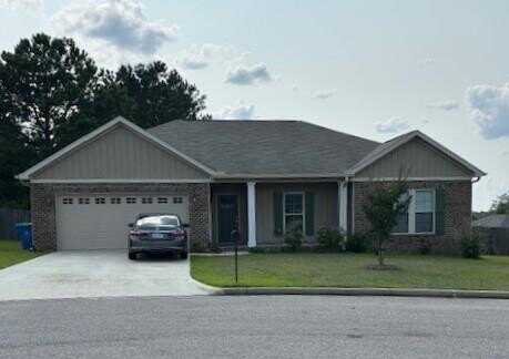 111 Yarmouth Ct, Dothan, AL 36301