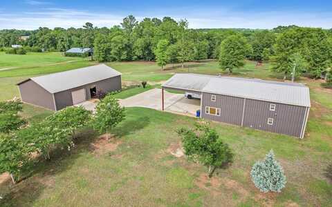 407 County Road 17, Headland, AL 36345