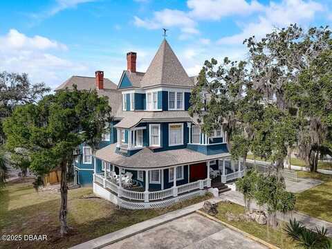 404 S Ridgewood Avenue, Daytona Beach, FL 32114