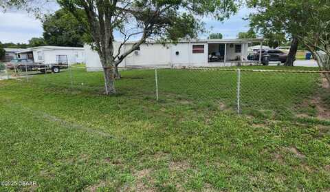 160 Center Street, Oak Hill, FL 32759