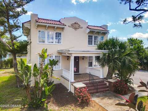 20 N Halifax Avenue, Daytona Beach, FL 32118