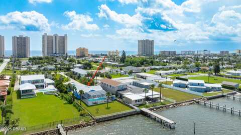 3326 S Peninsula Drive, Port Orange, FL 32127