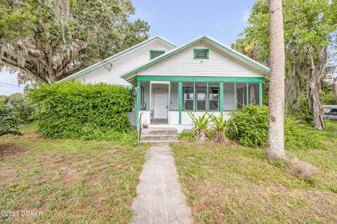 102 N Brooks Circle, Oak Hill, FL 32759