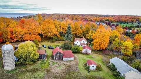Woodcrest Rd, Sister Bay, WI 54234