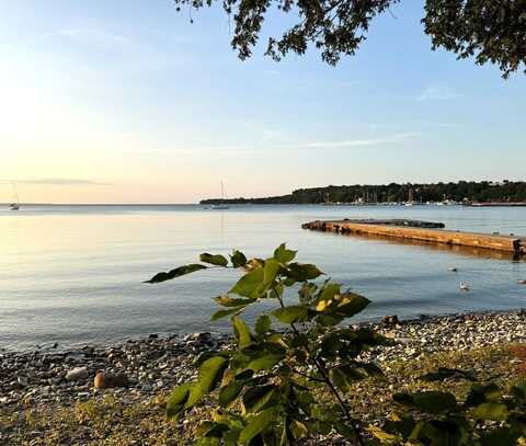 Alpine Rd, Egg Harbor, WI 54209