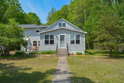 740 Hwy 42, Gills Rock, WI 54210