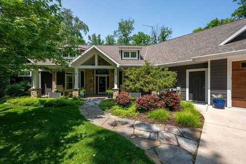 8143 Chalet Ct, Egg Harbor, WI 54209