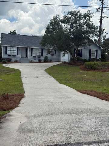 976 Basswood Dr, Douglas, GA 31535