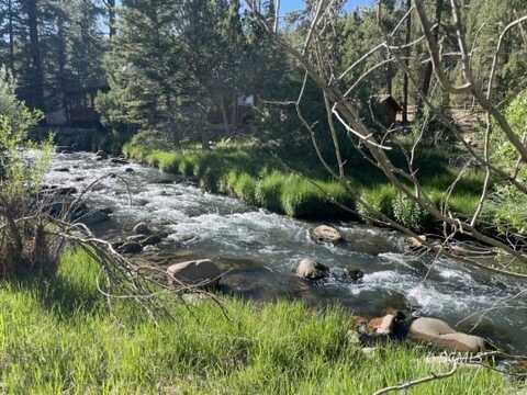 74 W Mammoth View Dr, Mammoth, UT 84735