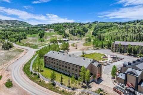 223 Hunter Ridge Dr, Brian Head, UT 84719