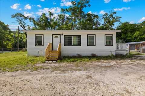 8331 70th Ave, Trenton, FL 32693
