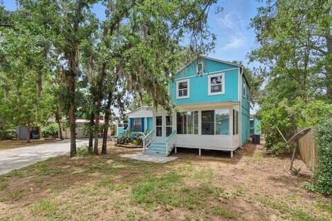 112 Eighth St, Steinhatchee, FL 32359