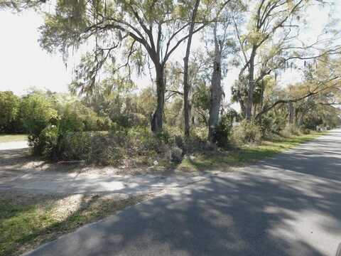 2nd Dr, Chiefland, FL 32626