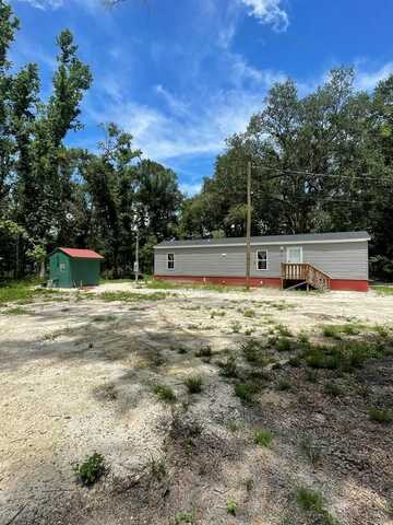 737 644th St, Old Town, FL 32680