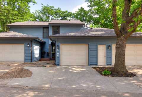 undefined, Johnston, IA 50131