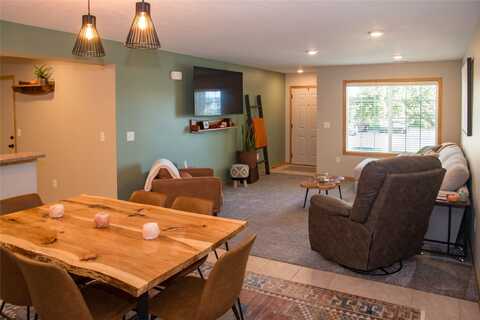 601 Orchard Hills Drive unit: 7008, Norwalk, IA 50211