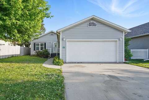 902 33rd Street SW, Bondurant, IA 50035