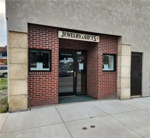 119 S 3rd Street, Knoxville, IA 50138