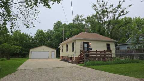 undefined, Waterloo, IA 50703