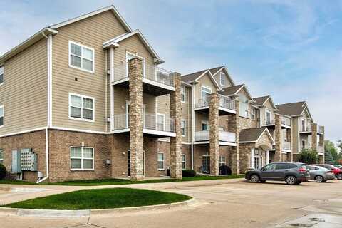 undefined, West Des Moines, IA 50266