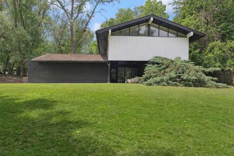 1808 80th Street, Windsor Heights, IA 50324