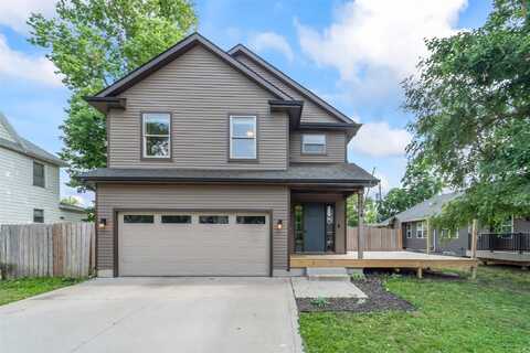 611 Court Street, Adel, IA 50003