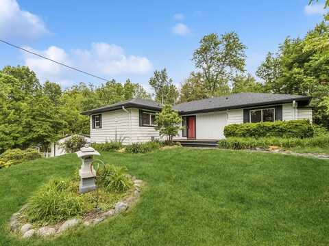 623 Glenview Drive, Des Moines, IA 50312