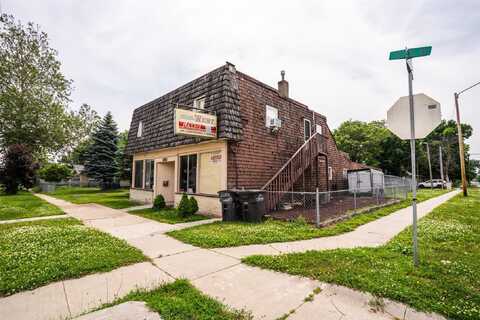 2203 E Grand Avenue, Des Moines, IA 50317