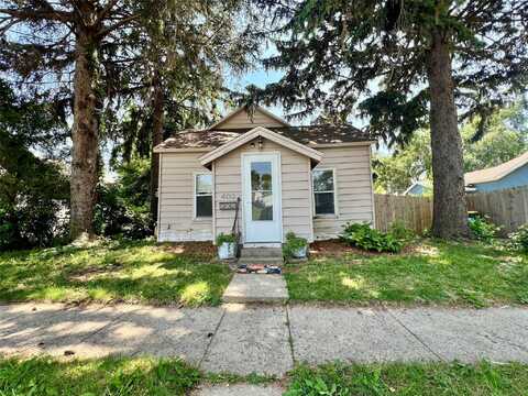 undefined, Indianola, IA 50125