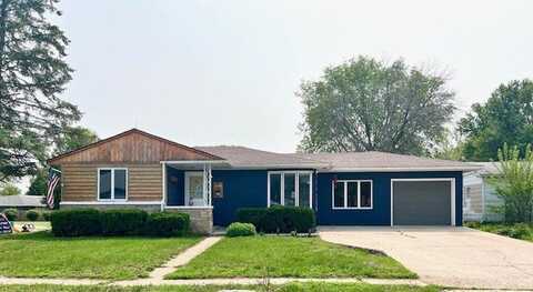 209 S 1st Street S, Panora, IA 50216
