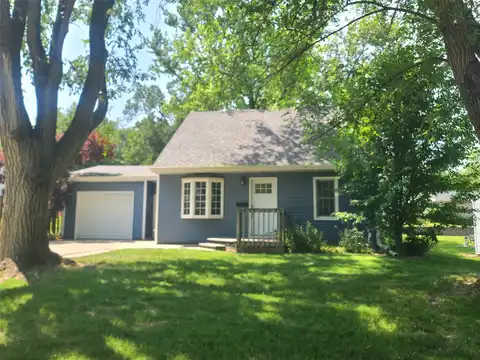 undefined, Newton, IA 50208
