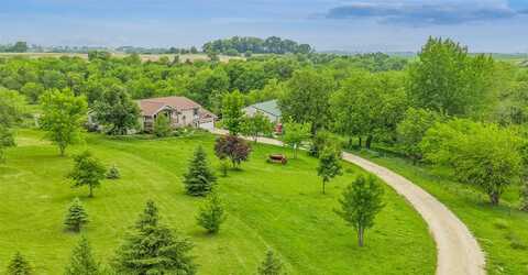 1634 170th Street, Winterset, IA 50273