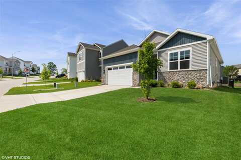 1235 Meadow View Drive, Carlisle, IA 50047