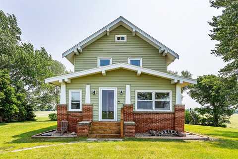 2160 Clover Avenue, Perry, IA 50220