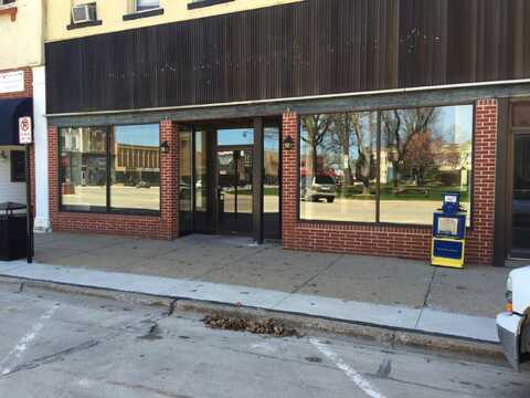 107 W Salem Avenue, Indianola, IA 50125