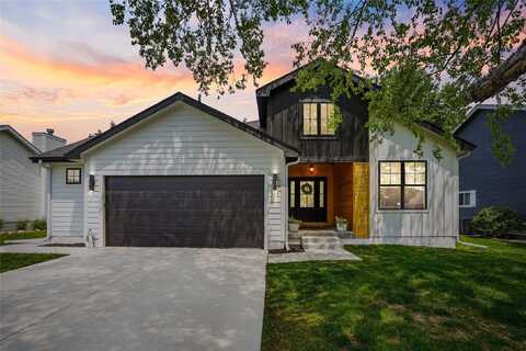 519 W Mills Street, Winterset, IA 50273