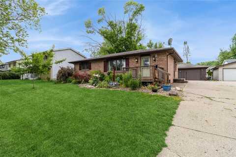 230 NW Arlan Drive, Ankeny, IA 50023