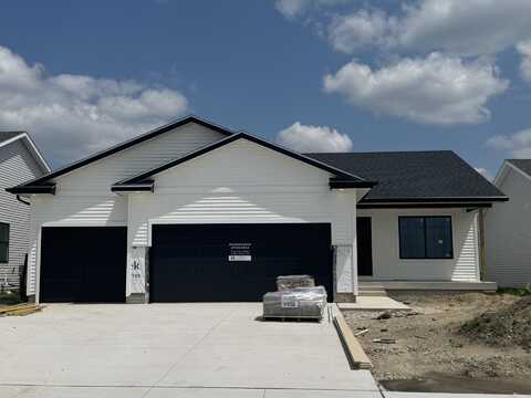 1819 Tuscany Drive SE, Altoona, IA 50009