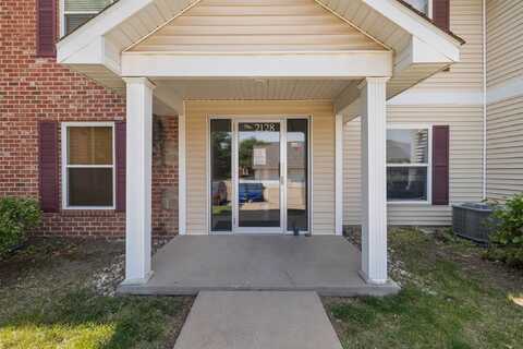 2128 NW 156th Street unit: 31, Clive, IA 50325