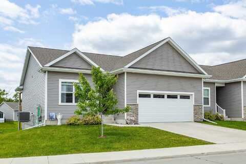 323 SE Willow Run Lane, Ankeny, IA 50021