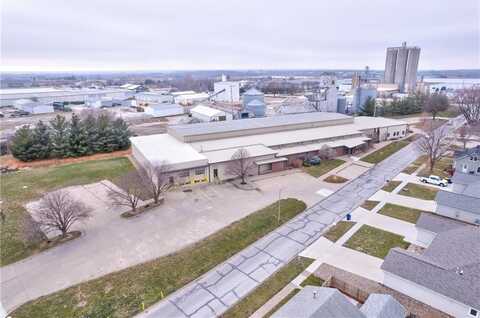 309 & 322 South Street, Pella, IA 50219