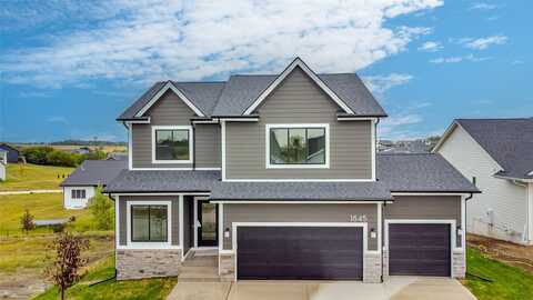 1845 Silver Maple Drive, Norwalk, IA 50211
